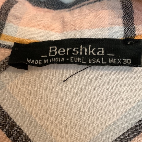 Bershka plaid button down sleeveless shirt, large - Picture 3 of 3